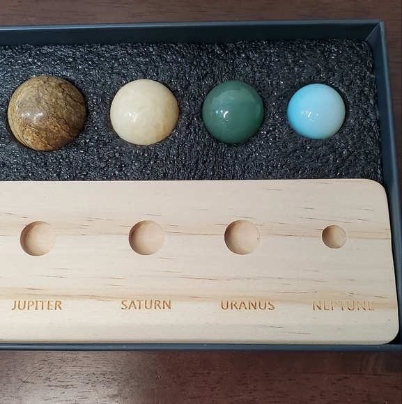 Solar System Crystal Sphere Planets, New - Picture 10 of 17